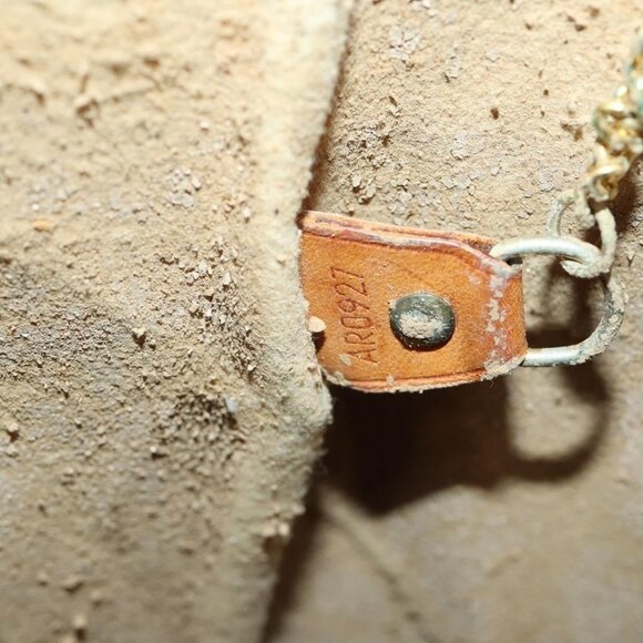 Authentic LOUIS VUITTON Monogram Bucket GM Shoulder Bag M42236 LV - Picture 4 of 16